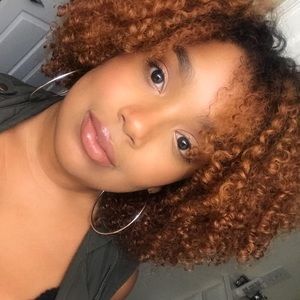 Meet your Posher, Ivy